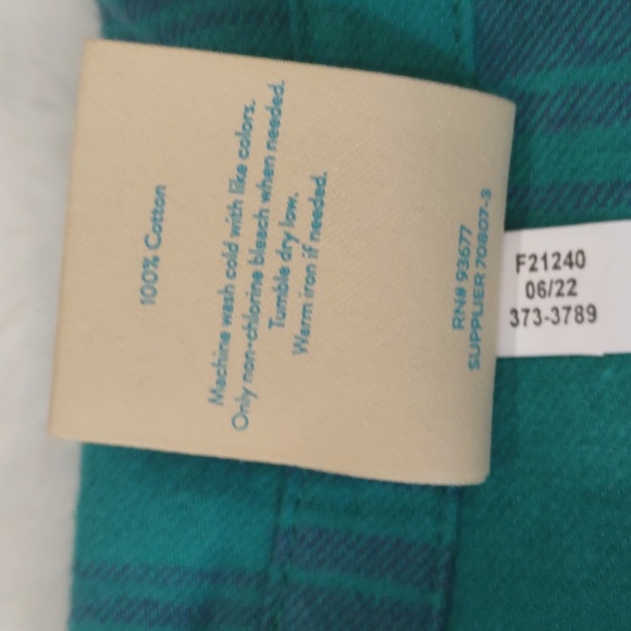 THERE ABOUTS FLANNEL SHACKET - Picture 7 of 15